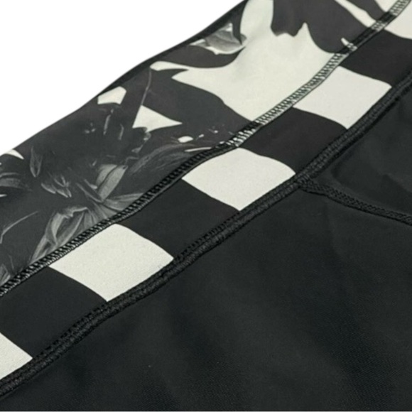 Lululemon Rare Floral Jacket & Crop Leggings Set Black White Size 6 Athleisure - Picture 6 of 12